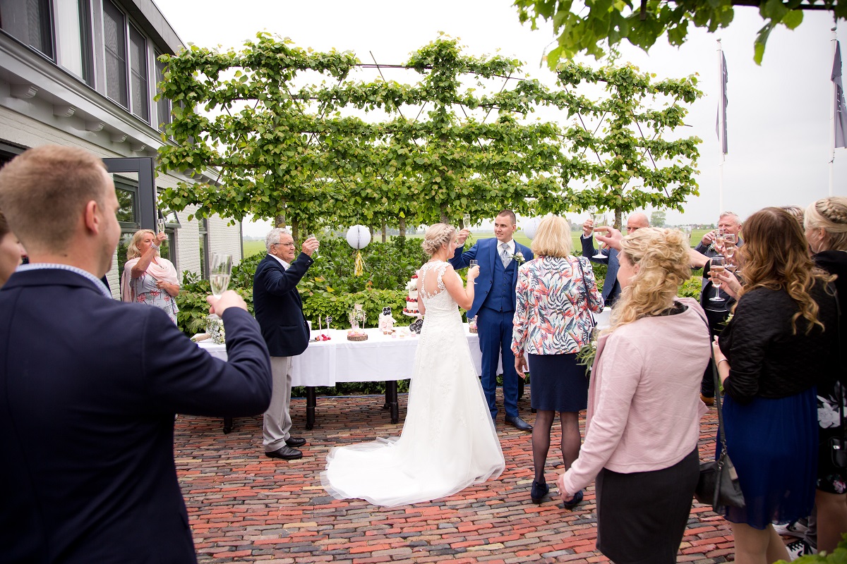 Onwijs Creatieve outfit voor de bruiloft | Trouweninfriesland.nl SV-33