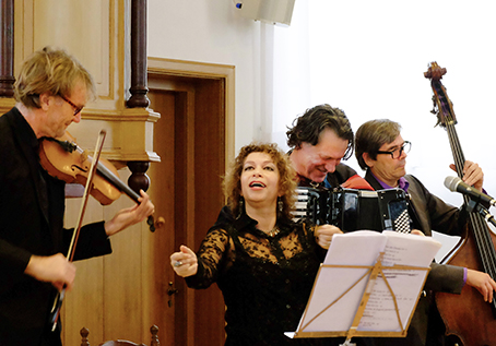 3133-873133966.nl_bruiloftmuziek_4