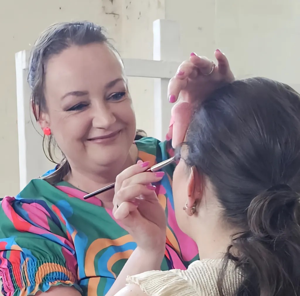 Alles Zuiver Visagie