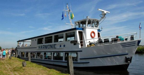 5_party-en_rondvaartbedrijf_harmonie_trouwen-op-een-boot