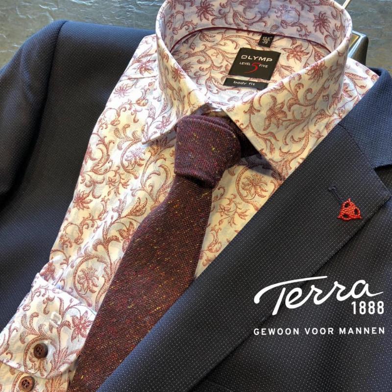 1_terra-1888_trouwpak