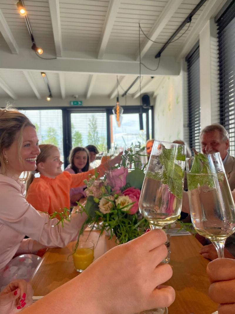 4_helder-puur-genieten_diner-huwelijk